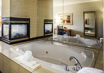 Hotel Comfort Hanes Mall 3*