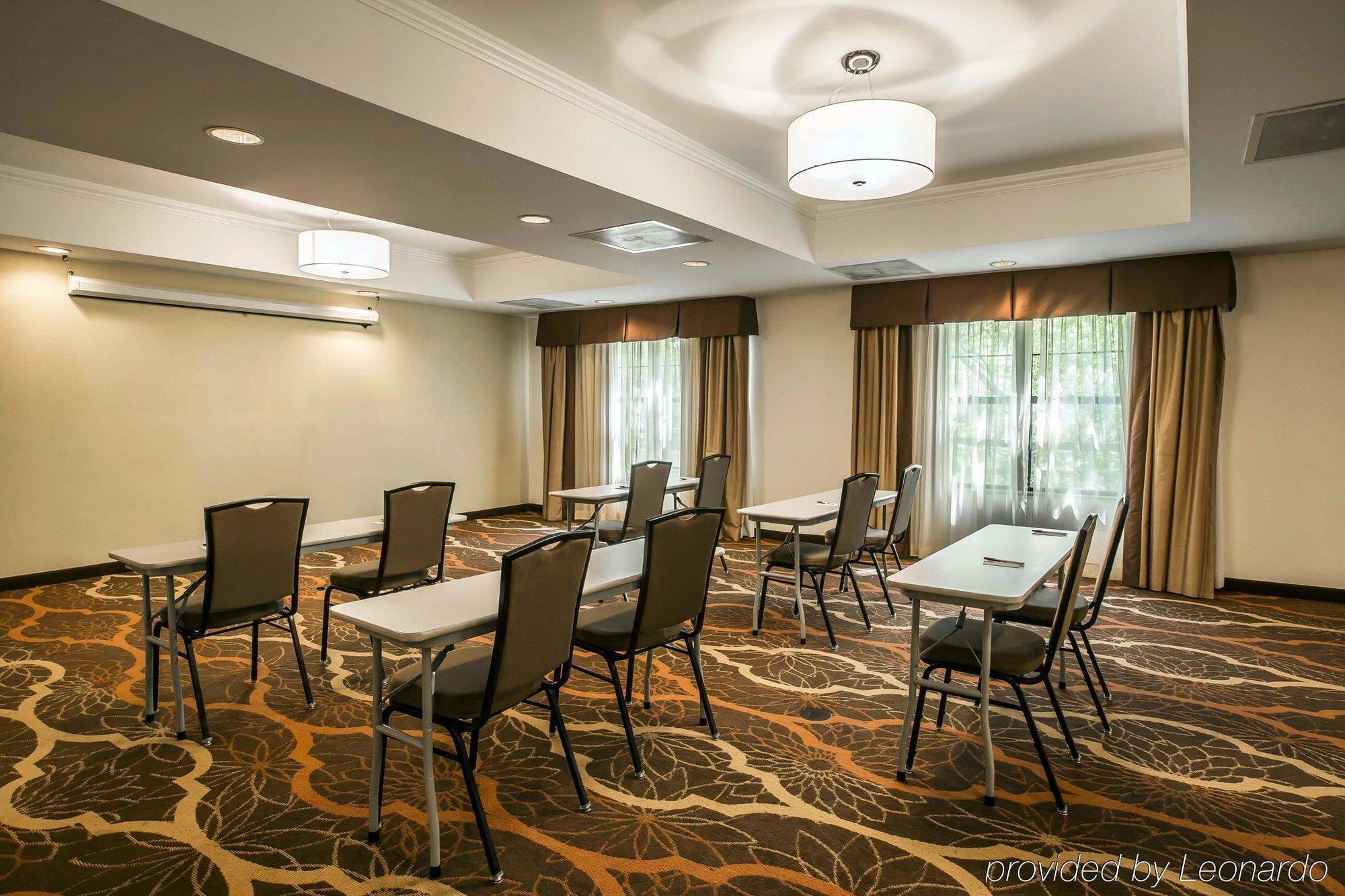 Hotel Comfort Hanes Mall