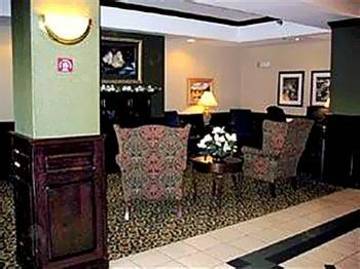 Comfort Hanes Mall 3*