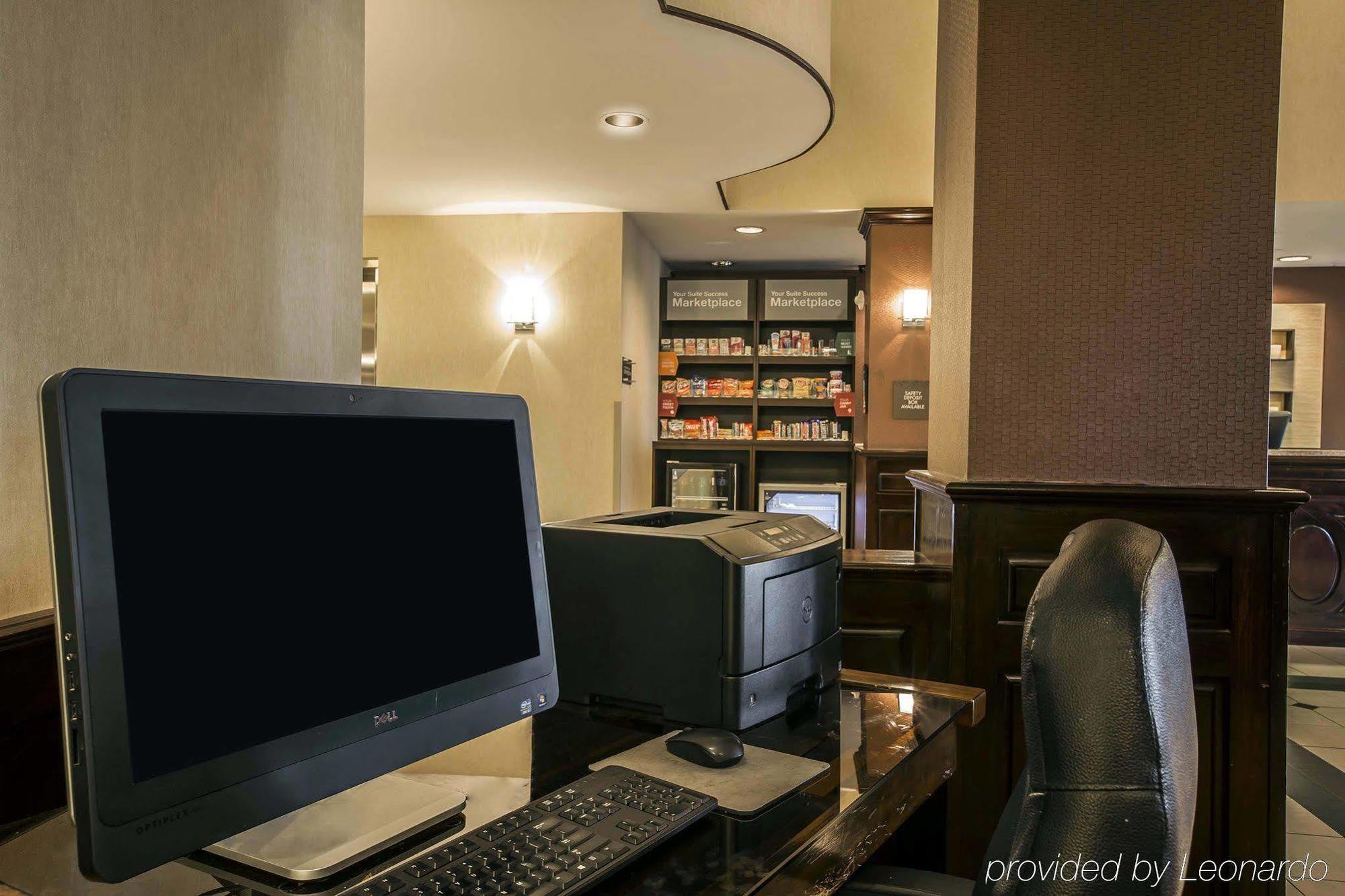 Comfort Hanes Mall Hotel